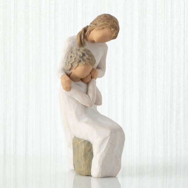 Loving Mother Sculpted Figure - Image 6