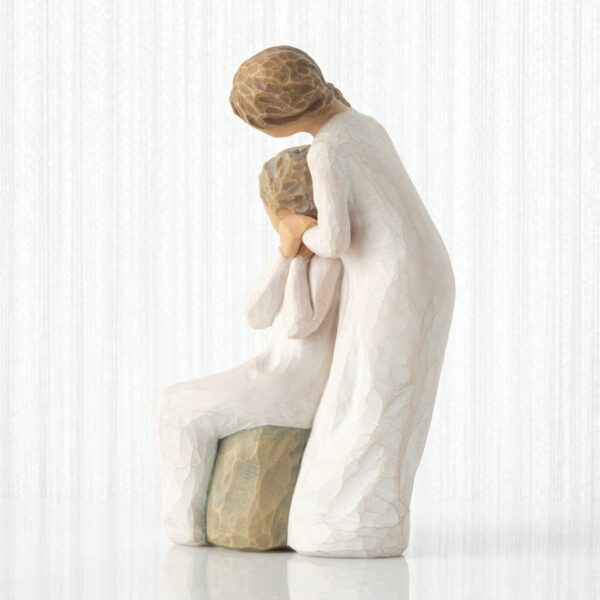 Loving Mother Sculpted Figure - Image 4