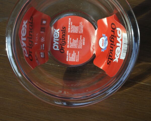 Pyrex Glass Mixing Bowl - Image 2