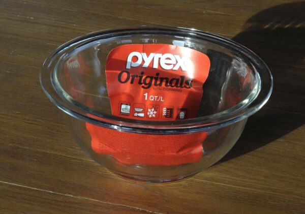 Pyrex Glass Mixing Bowl